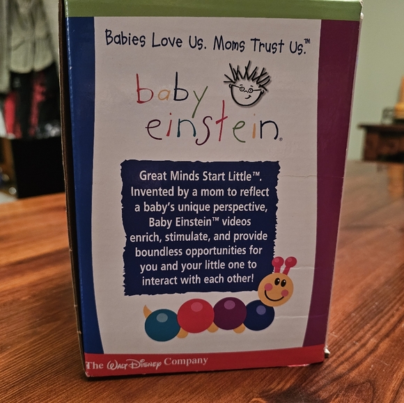 Collectible Baby Einstein 15 DVD box set - Picture 3 of 5